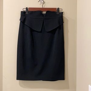 Gucci Size 40 black skirt